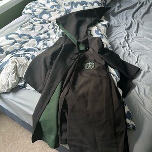 Harry Potter Slytherin Robe From Disney World NEW